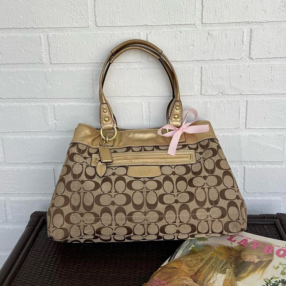 Y2K Coach Penelope Signature Canvas and Leather Shoulder Bag 🤎